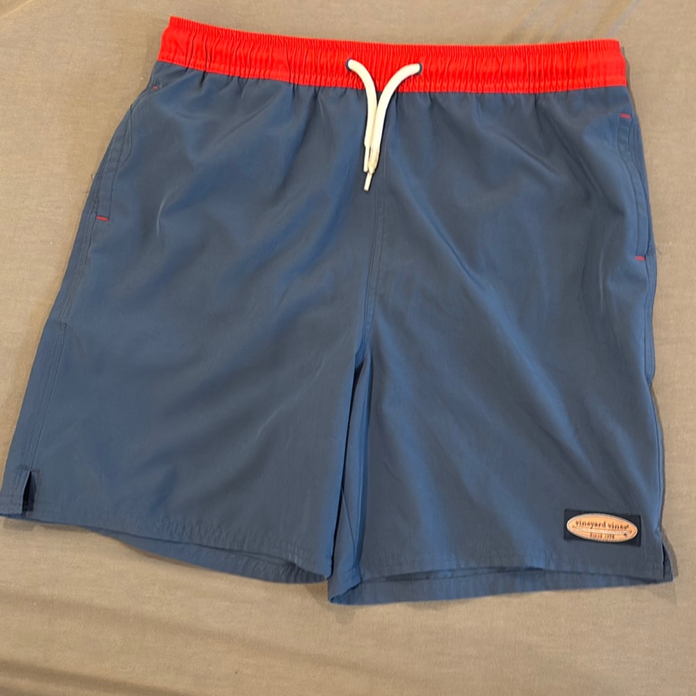 Vineyard Vines Boy's Magic Chappy Swim Trunks XL 18
